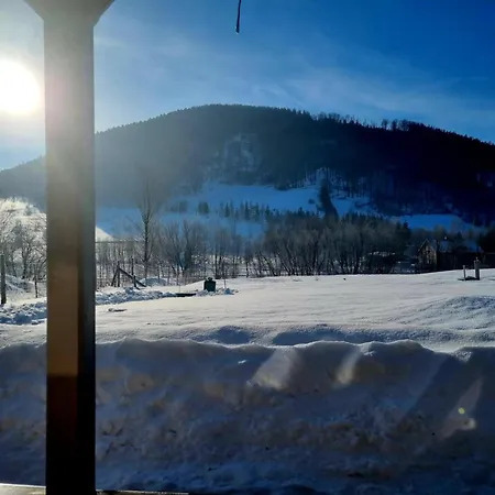 Pod Ostoja Gory Sowie Шале *