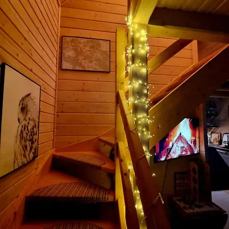 Domek alpejski Pod Ostoja Gory Sowie *