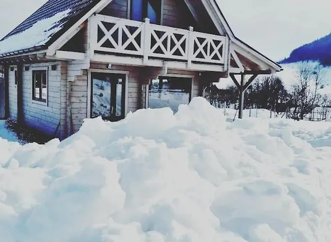 Pod Ostoja Gory Sowie * Lomnica (Walbrzych)