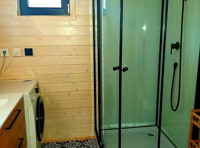 Pod Ostoja Gory Sowie Chalet Lomnica (Walbrzych)