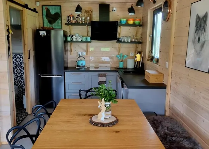 Pod Ostoja Gory Sowie * Lomnica (Walbrzych)